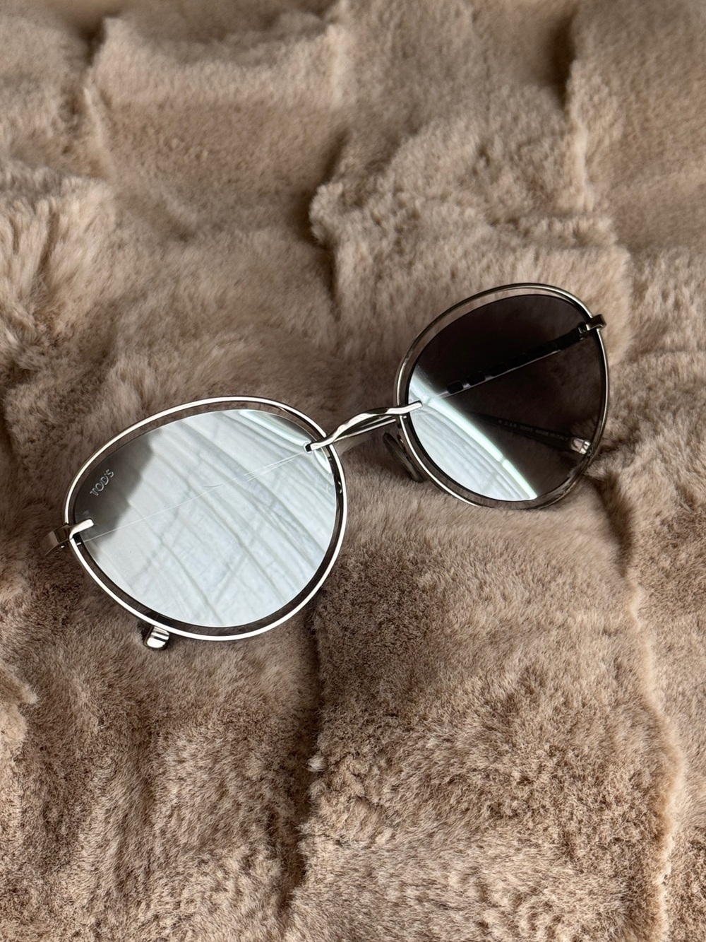 Tod’s sunglasses with leather case
